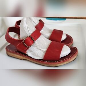 Duckfeet Red Leather Sandals with Buckle